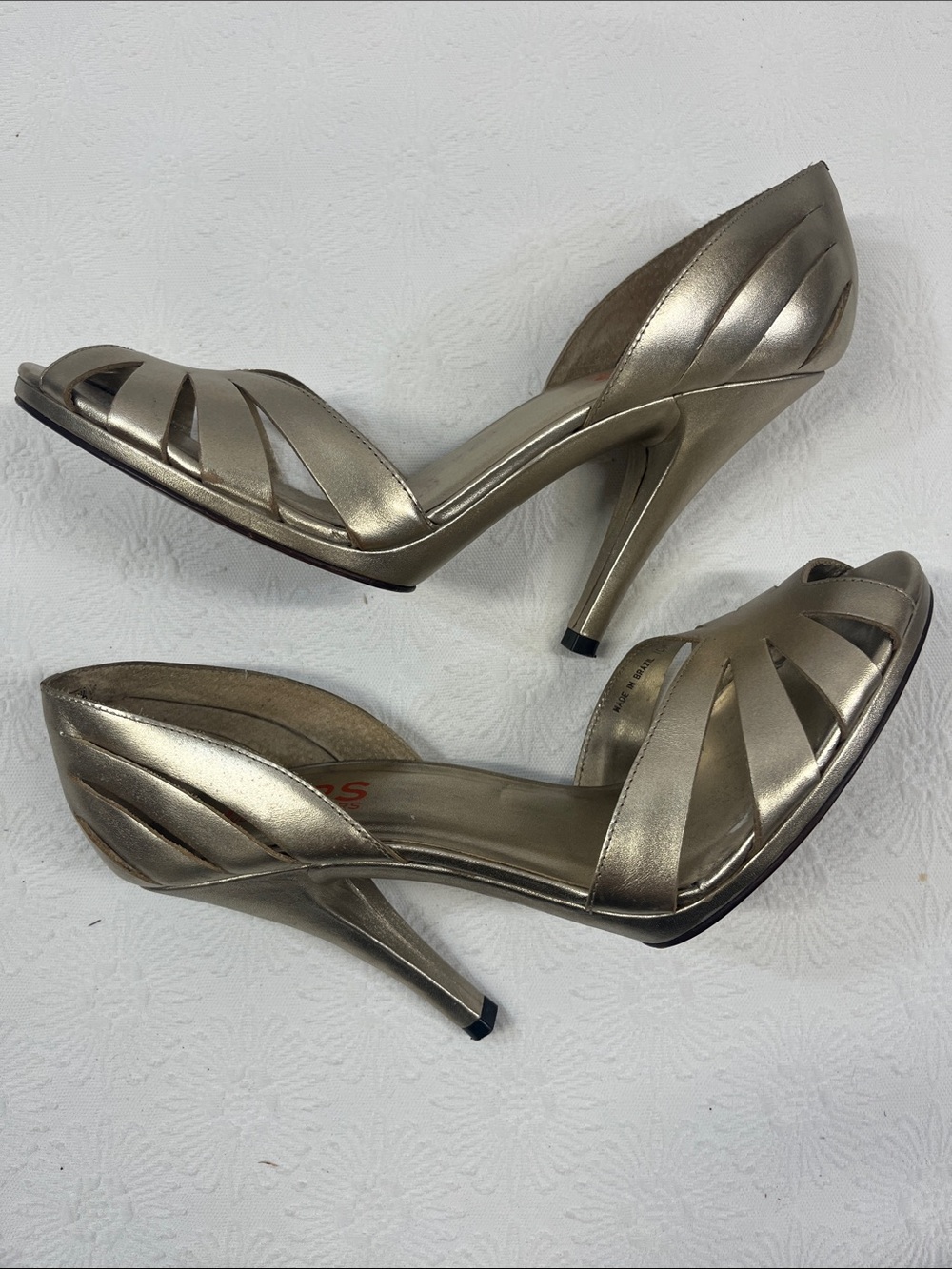 Women's Metallic Gold Peep-Toe Heels - Picture 5 of 9